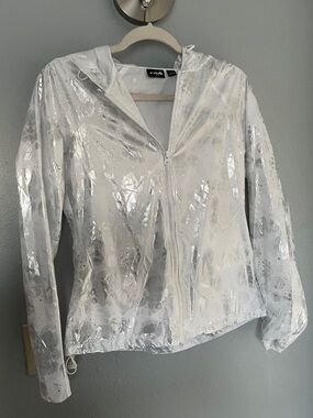 Fila White & Silver Hooded Rain or Running Jacket with Adjustable Waist